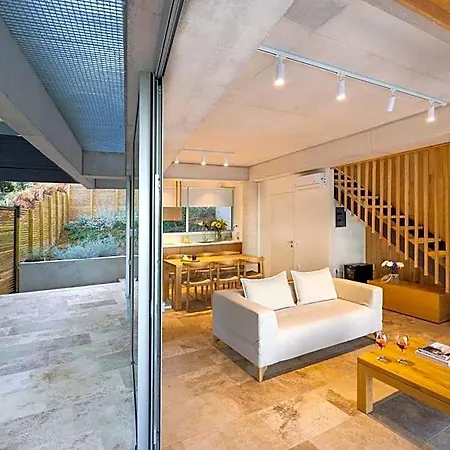 Thesis Hotel